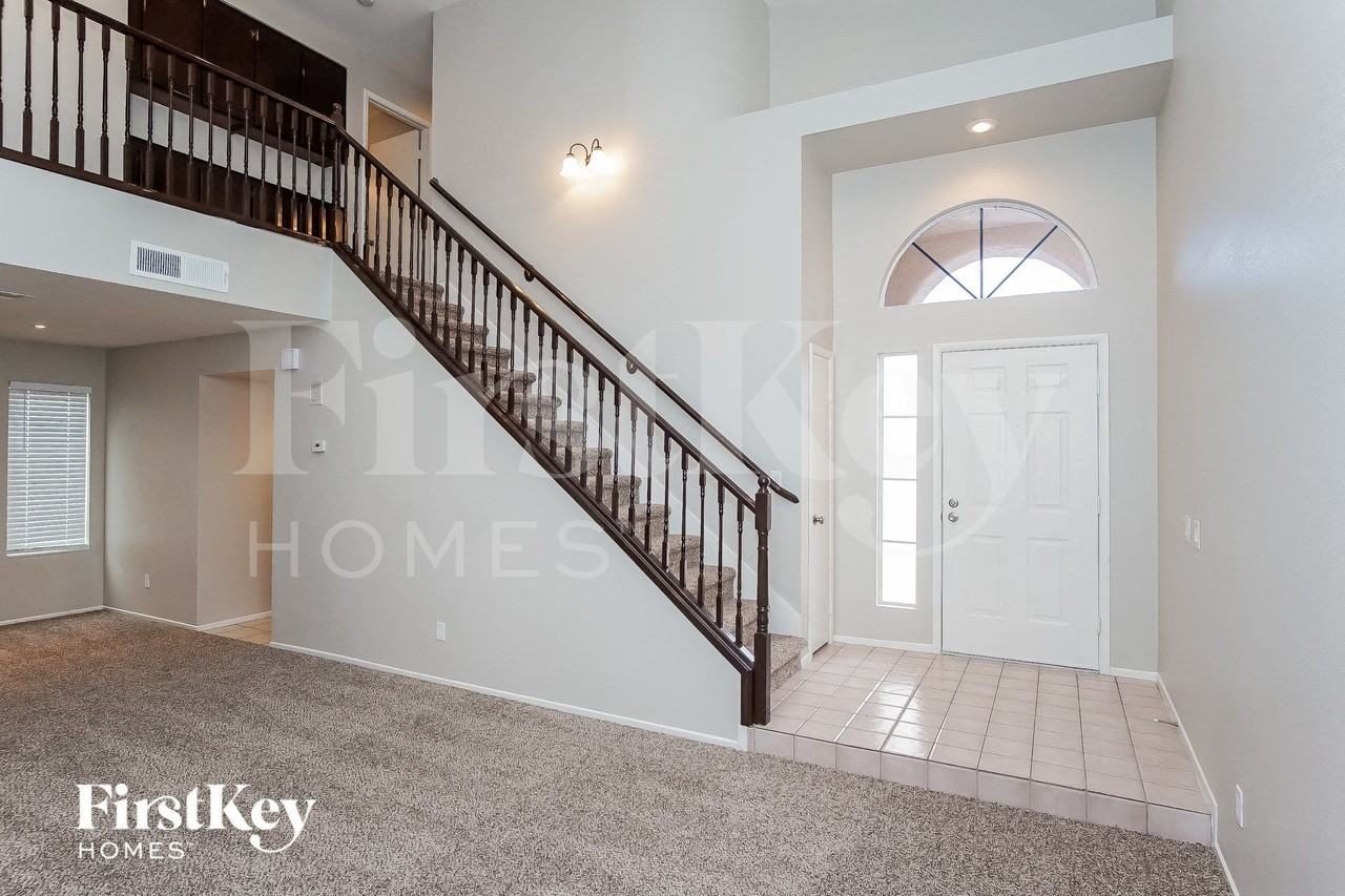 6964 Jasmine Creek Way - Photo 2 of 15