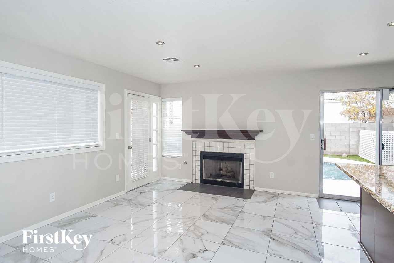 6964 Jasmine Creek Way - Photo 4 of 15