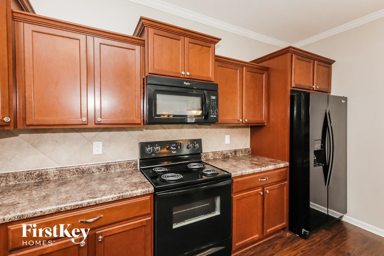 2618 Spring Breeze Way - Photo 7 of 15