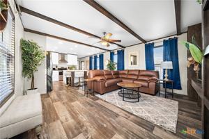 featured image of 2963 Barr Ln