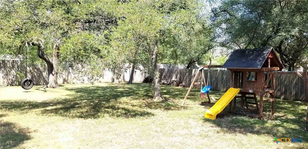 619 Rolling Hills Dr - Photo 3 of 15