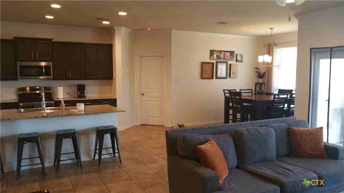 10206 Alamosa Ln - Photo 6 of 17