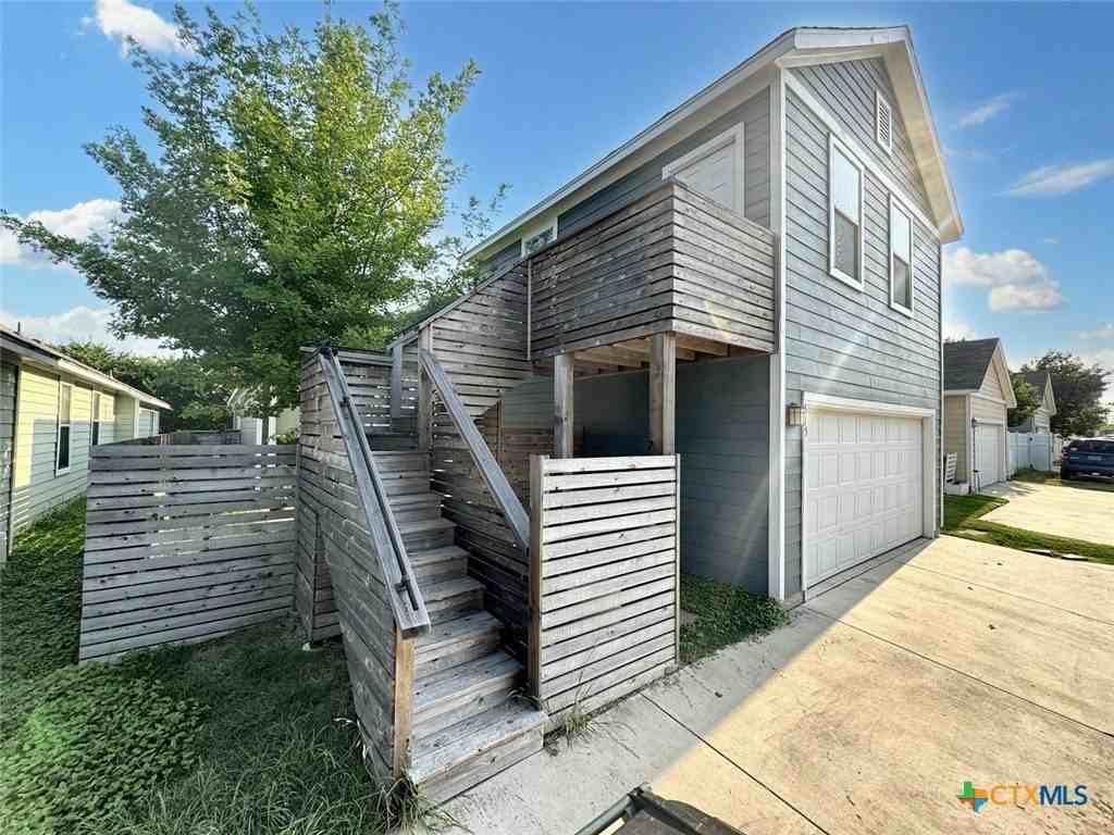 315 Rachel St - Photo 3 of 12