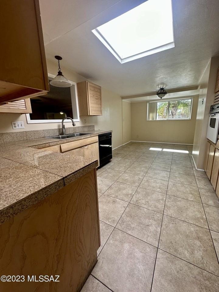 6461 N Avenida Pina - Photo 6 of 32