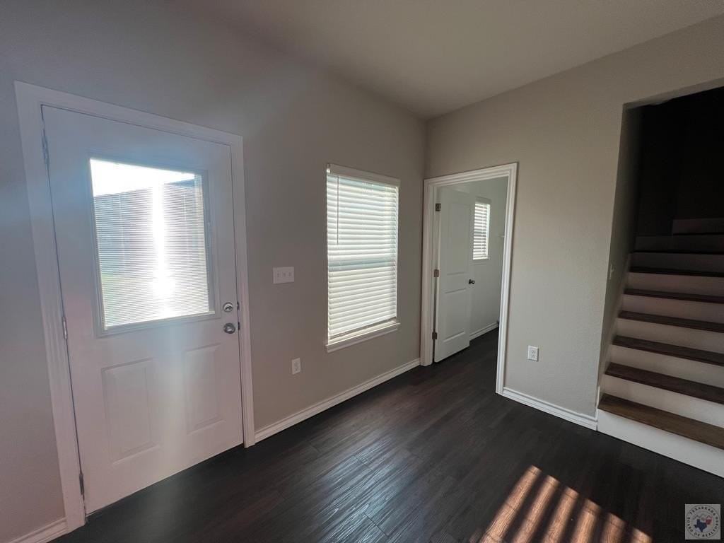 3450 Brooke Pl - Photo 6 of 14