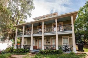 featured image of 409 E 7th Ave Unit B #B