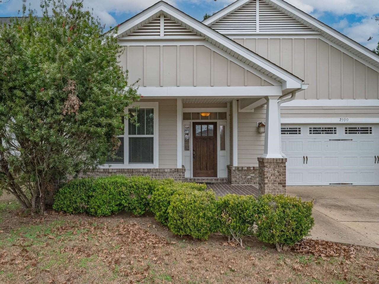 2590 Manassas Way - Photo 2 of 41