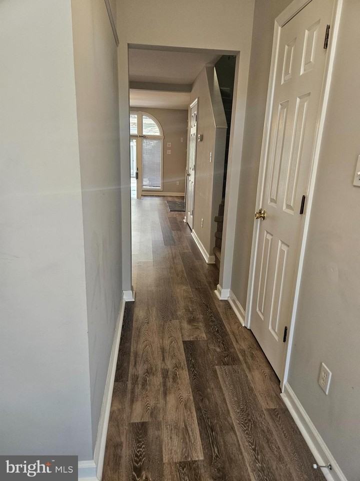 19 Henlopen Gdns - Photo 2 of 17