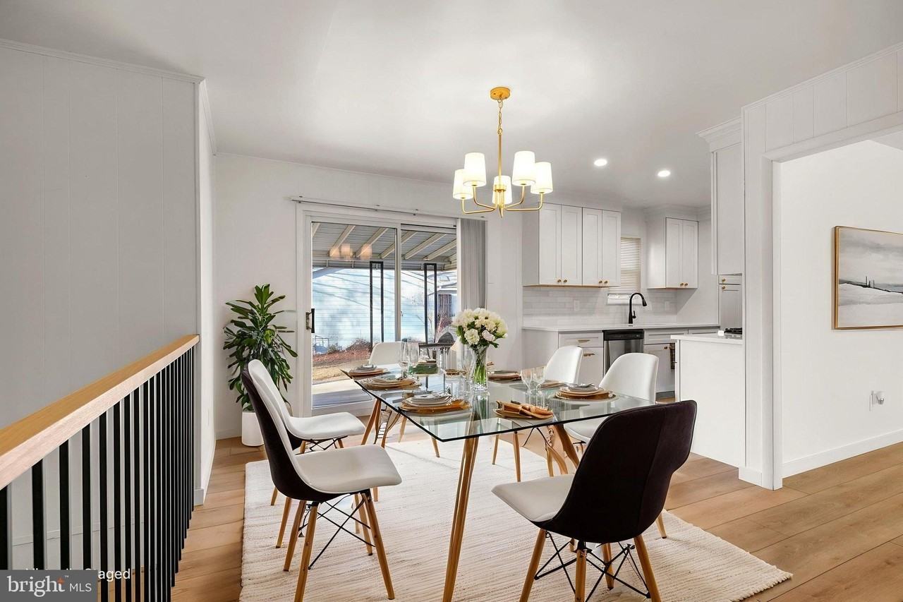 1420 Gilbert Rd - Photo 4 of 23