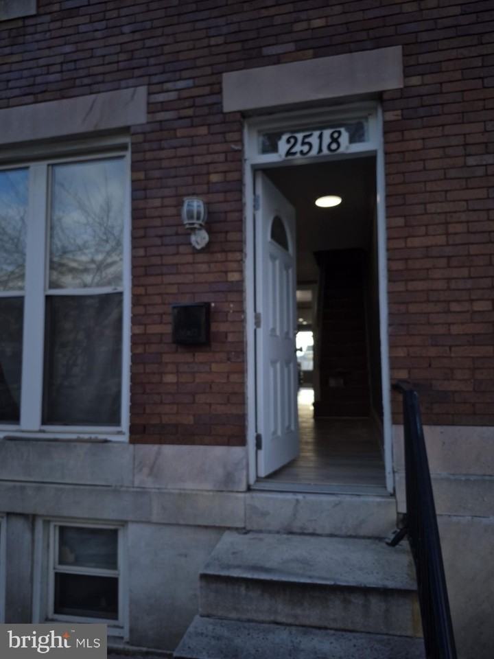 2518 Mcculloh St - Photo 3 of 50