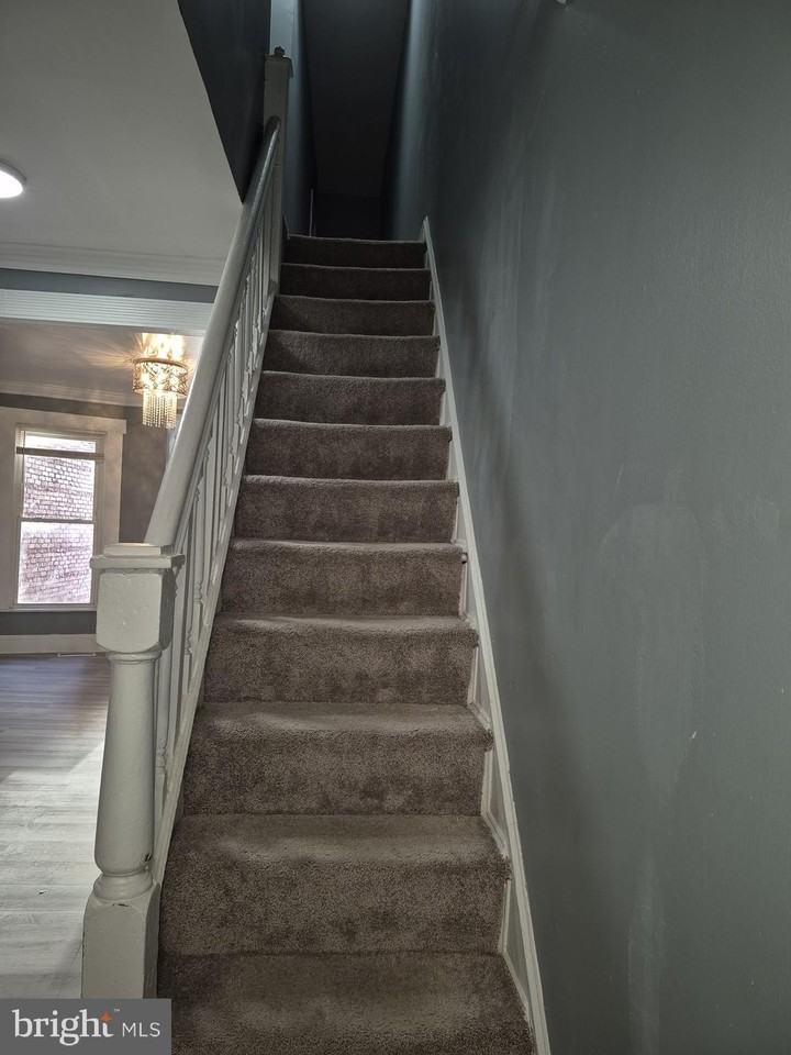 2518 Mcculloh St - Photo 7 of 50