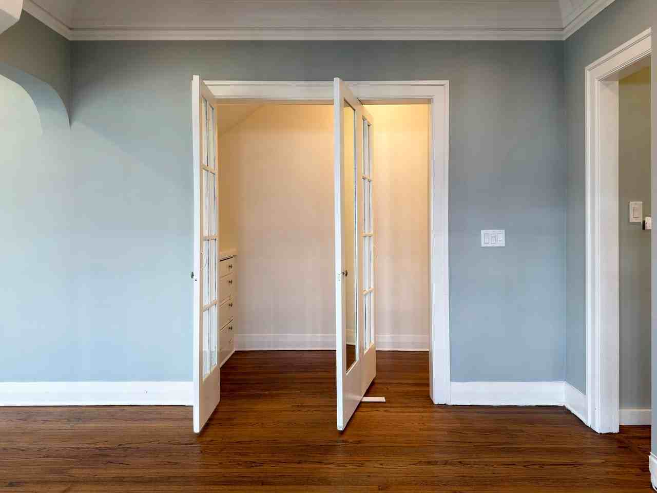 LB0315 - Photo 5 of 34