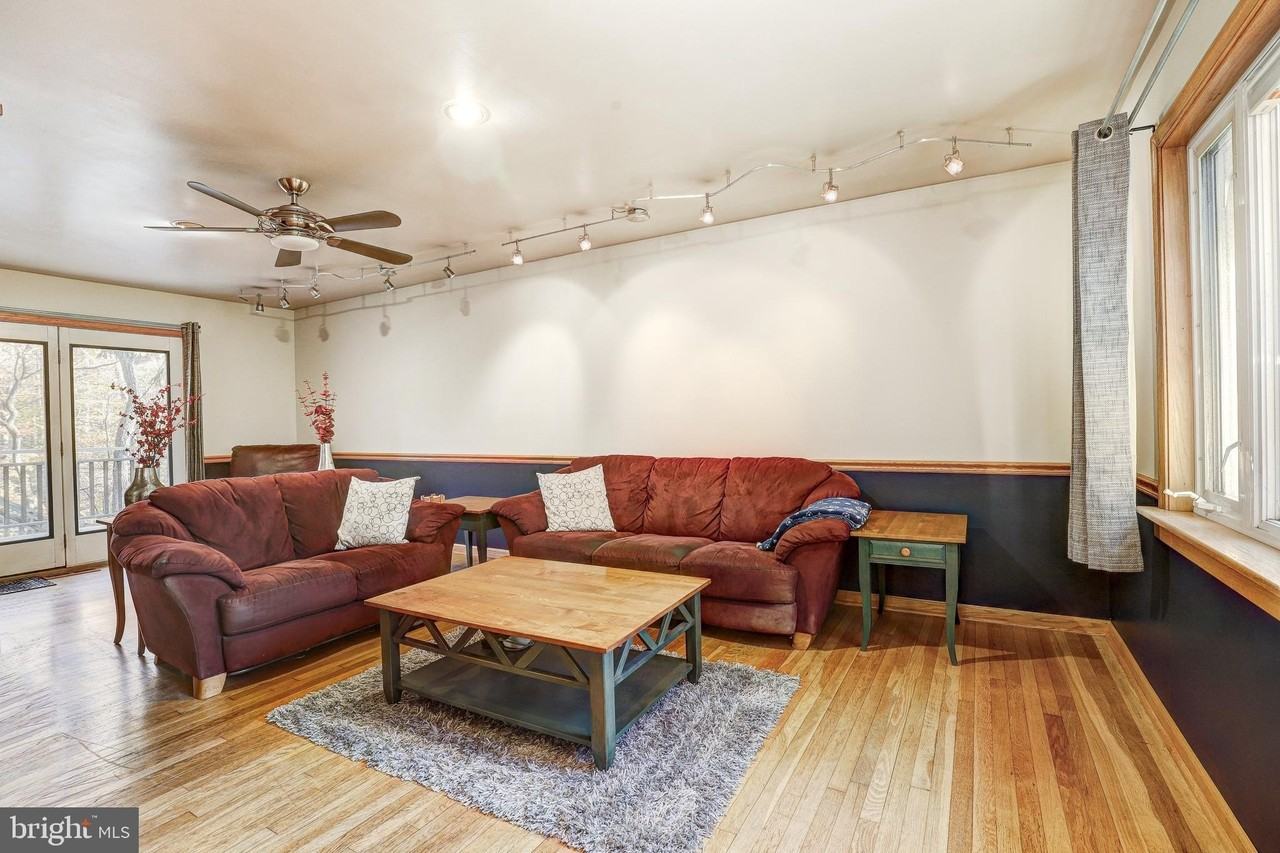 119 Bosley Ave - Photo 5 of 50