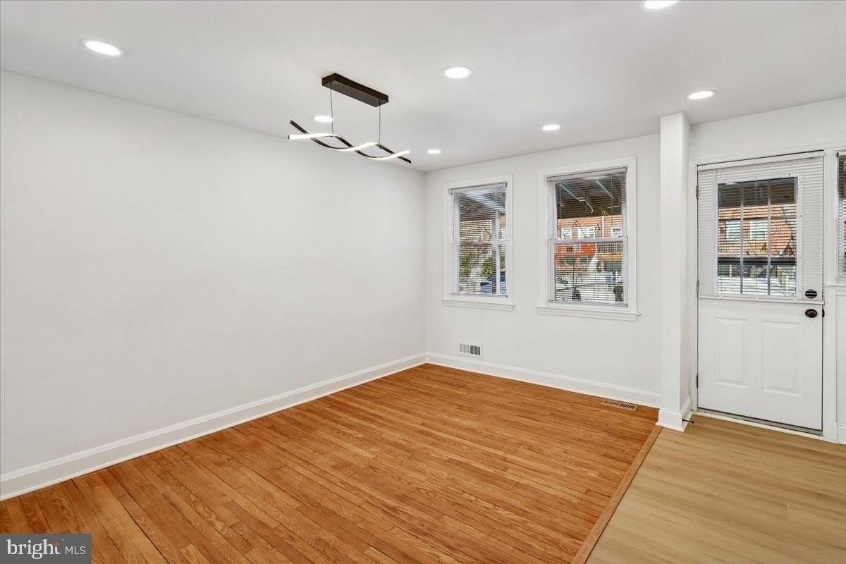 1616 Hardwick Rd - Photo 6 of 35