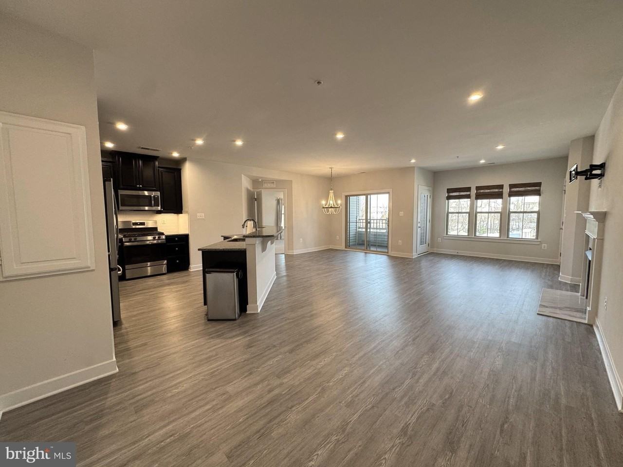 5723 Meadowood St Apt 202 #202 - Photo 5 of 50