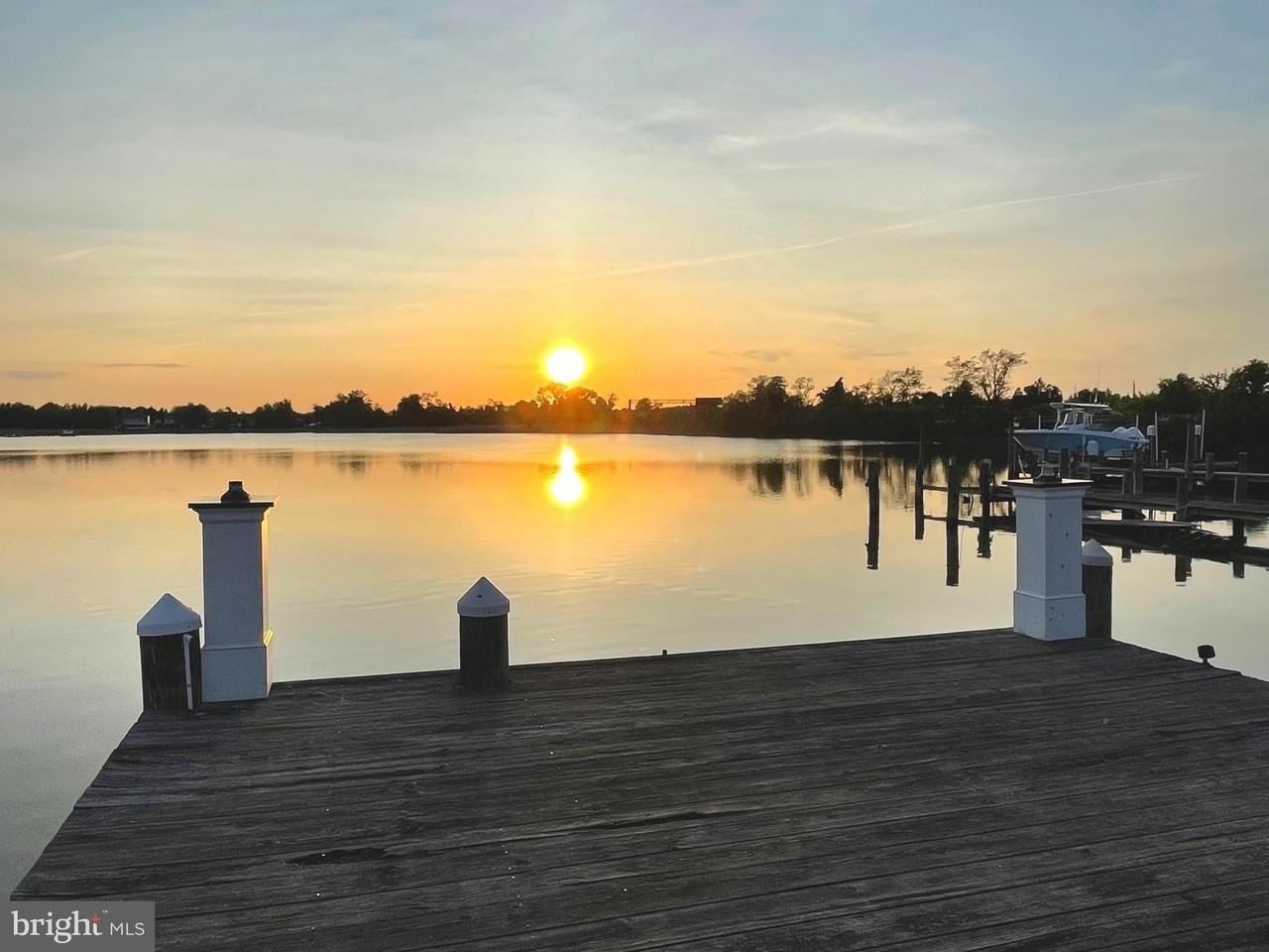 1819 Sherman Dr - Photo 2 of 25