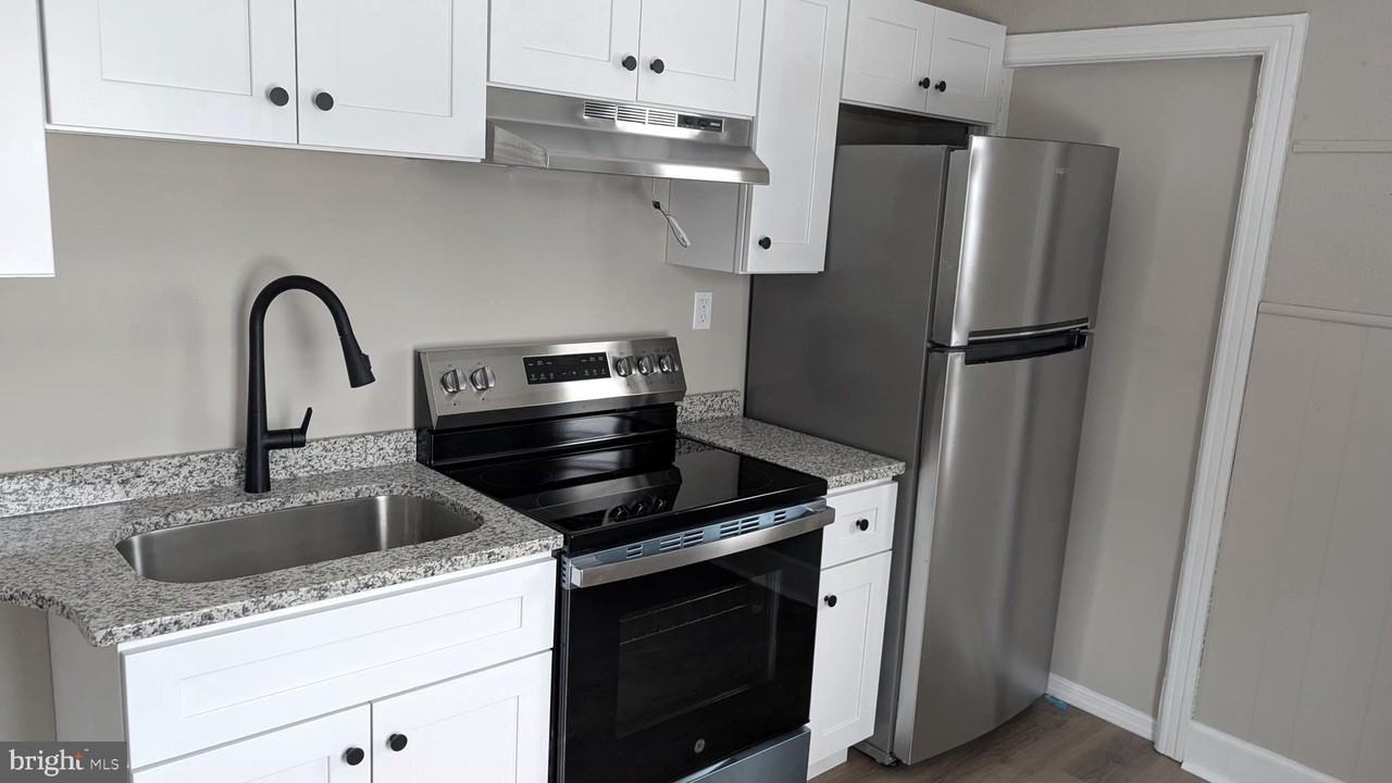 1430 Hurffville Rd Ste C #C - Photo 3 of 19