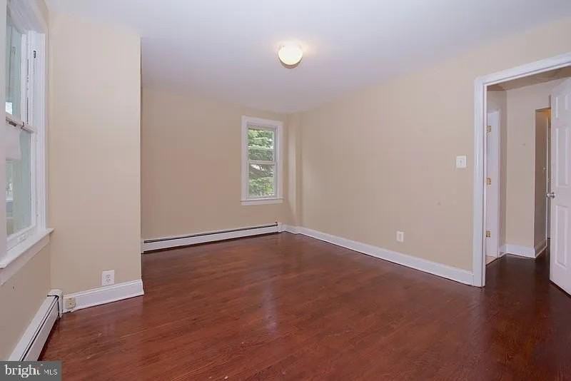 51 Hillman Ave - Photo 5 of 12