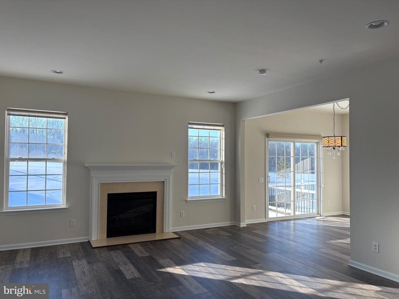 142 Sills Ln - Photo 7 of 33