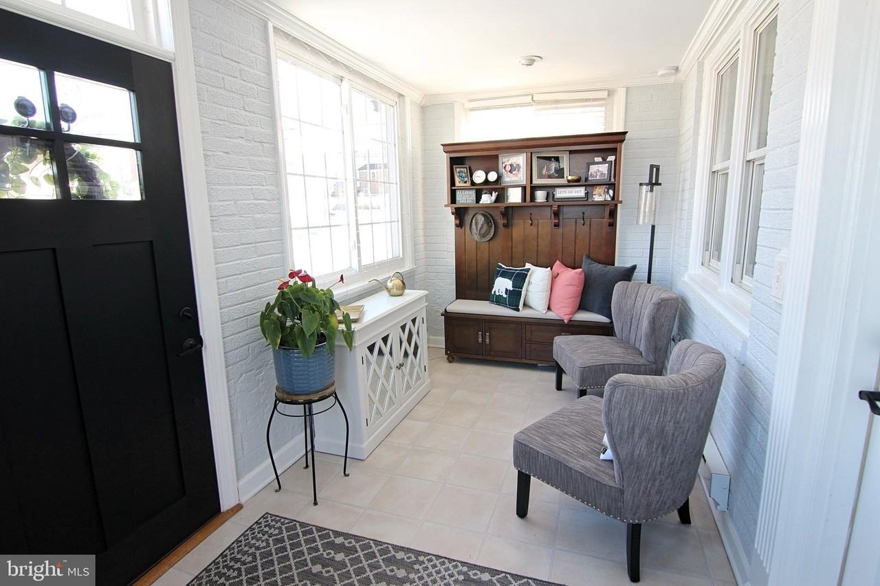 215 W 9th Ave - Photo 3 of 22