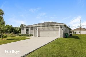 featured image of 461 Sw Kestor Dr