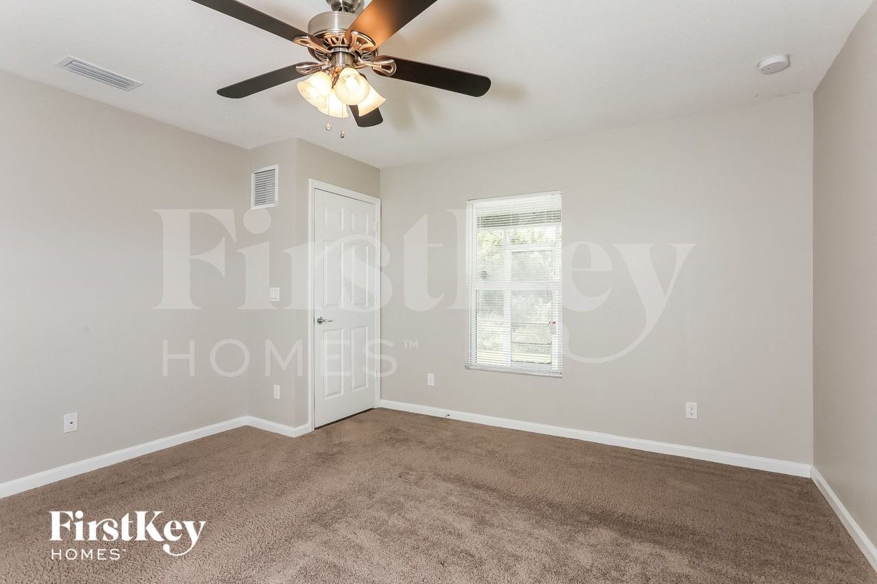 461 Sw Kestor Dr - Photo 7 of 15