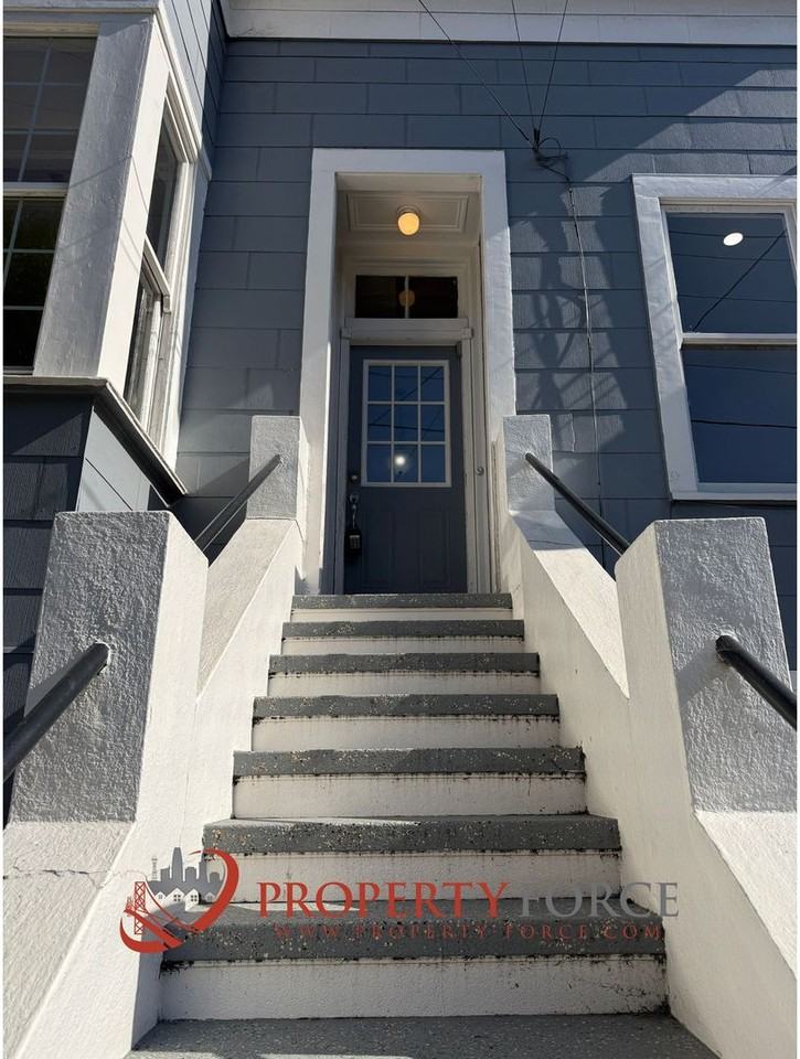 1417 Kansas St - Photo 3 of 31