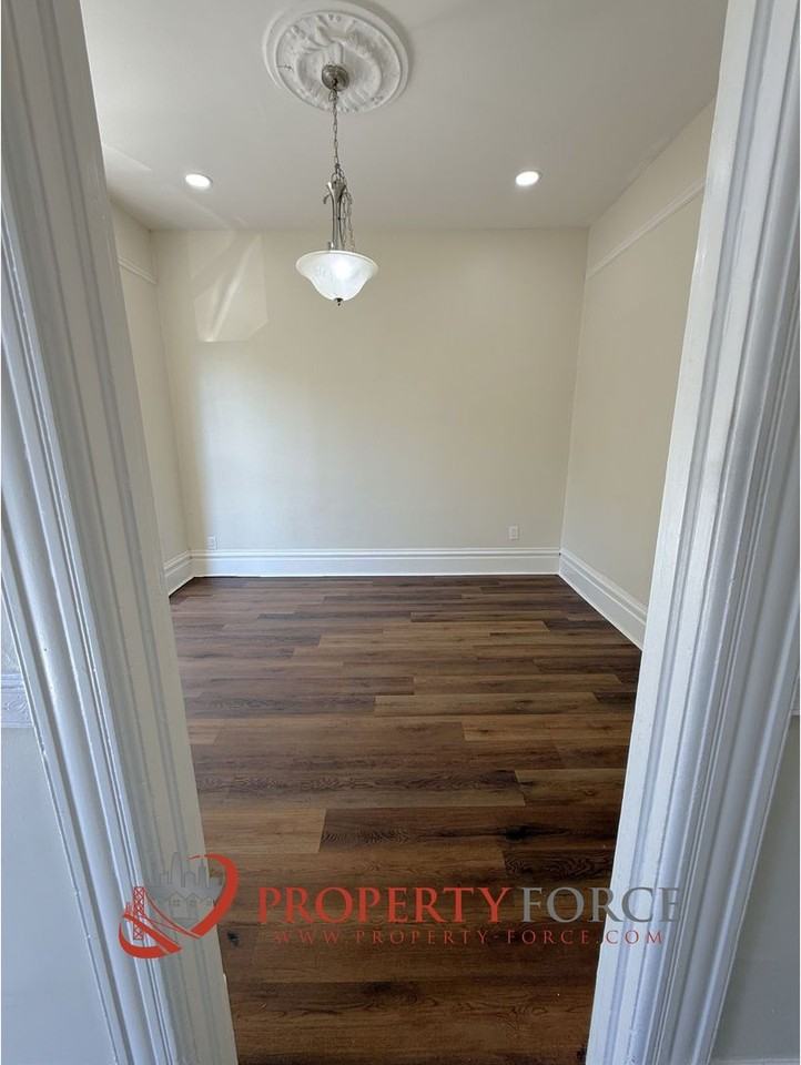 1417 Kansas St - Photo 5 of 31