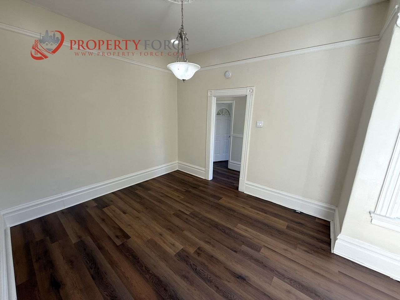 1417 Kansas St - Photo 7 of 31