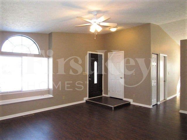 3912 Truro Ct - Photo 5 of 15