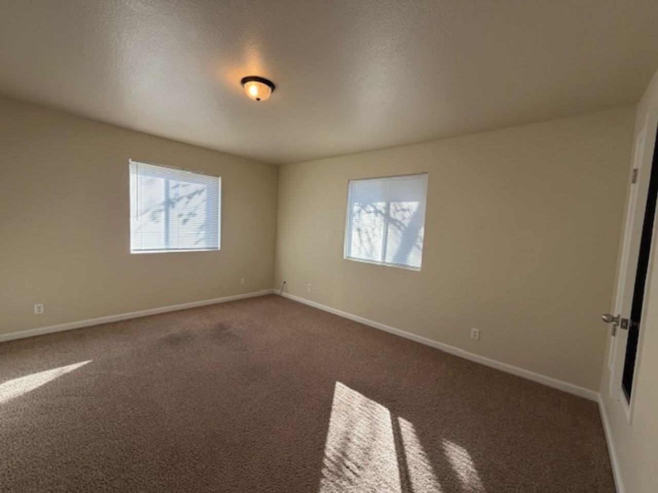 10680A 10th St - Photo 4 of 10