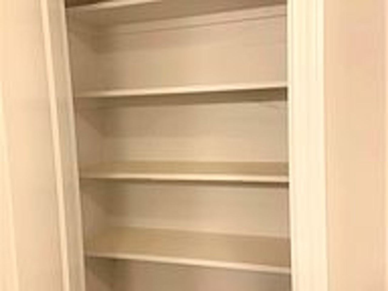 104 S Haswell Dr - Photo 5 of 21