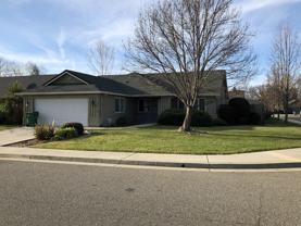 3419 Oak St - Photo 1 of 1