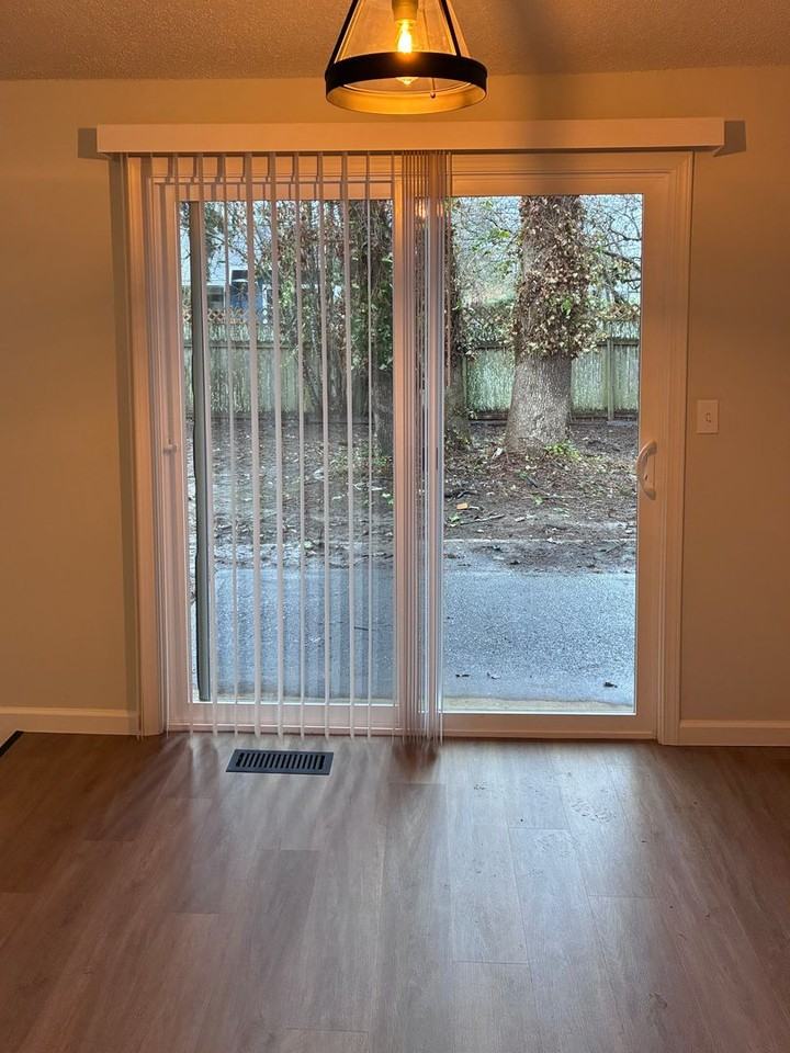 19505 Sw Sharoaks Dr - Photo 7 of 44