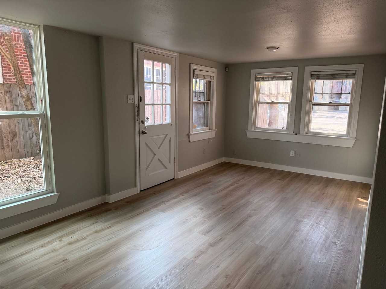 106B E 38th St - Photo 4 of 16