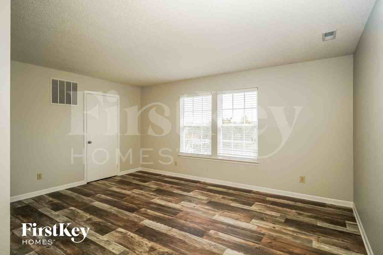 339 Winterset Way - Photo 7 of 15