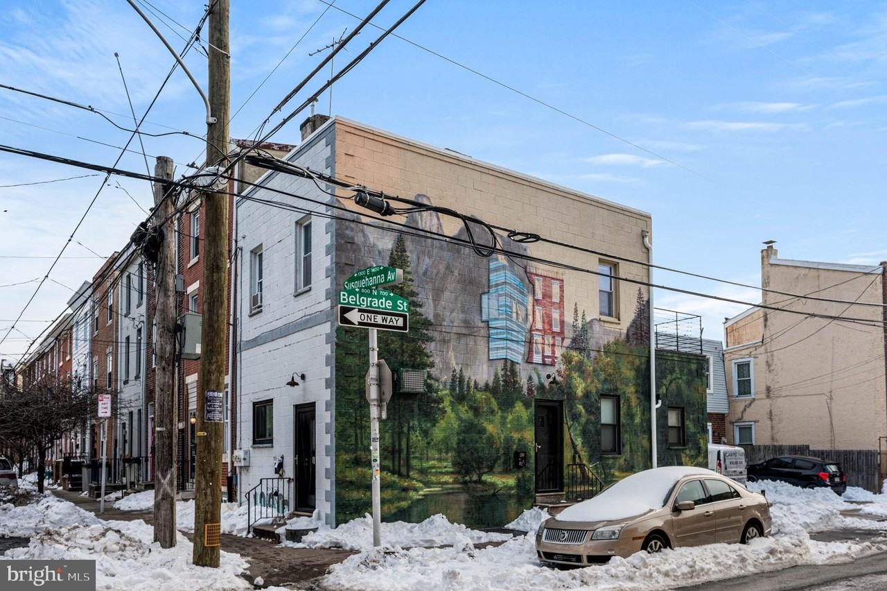 1360 E Susquehanna Ave - Photo 3 of 20