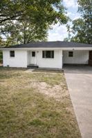 featured image of 400 W Scenic Dr