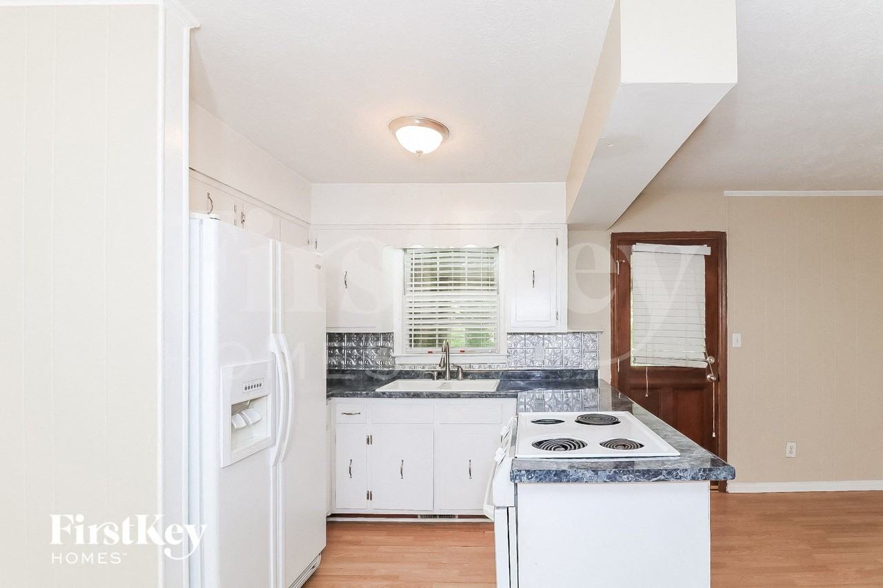 3082 Lake Ranch Dr - Photo 7 of 15