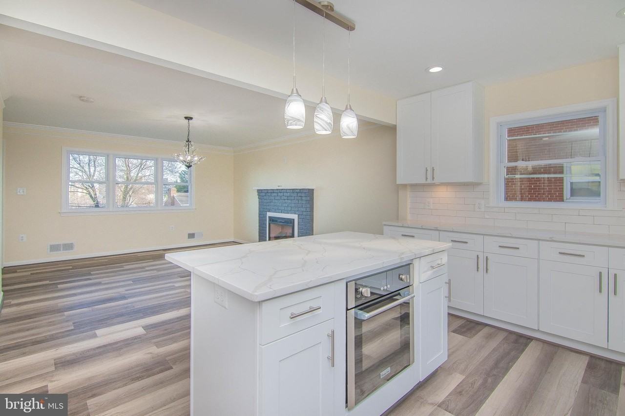 14 N Montague St - Photo 7 of 21