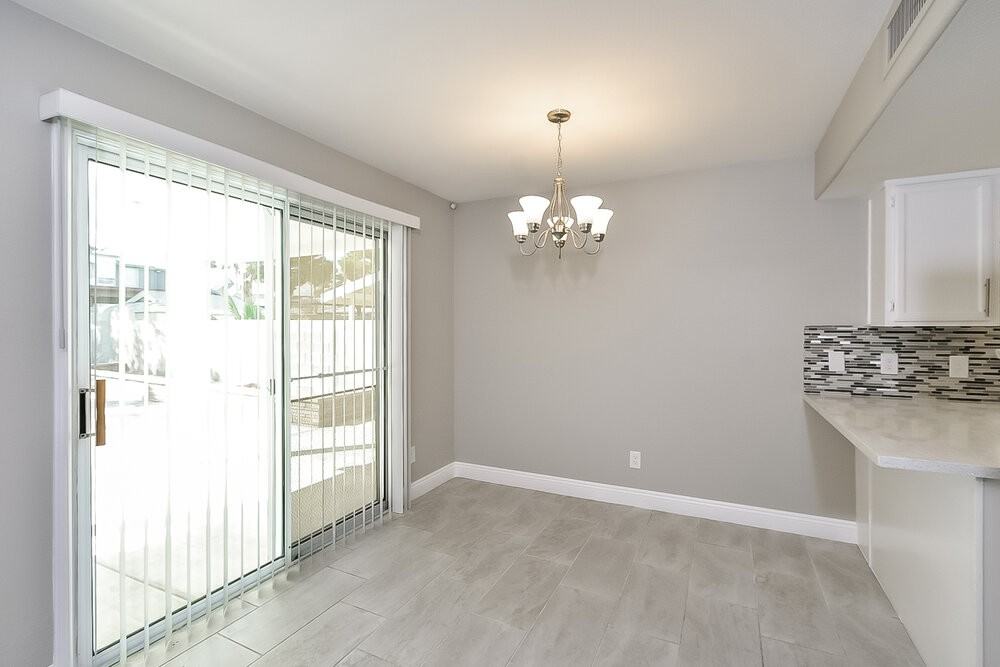 7517 Maiden Run Ave - Photo 6 of 17