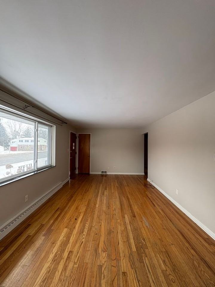 550 Graham Rd - Photo 3 of 24