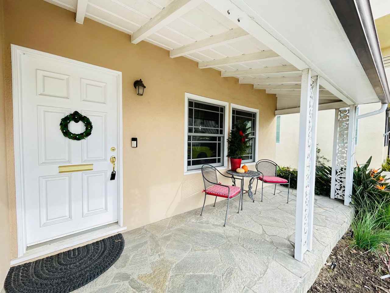 97 Corinthian Walk - Photo 3 of 36