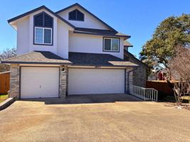 featured image of 18035 Green Knl