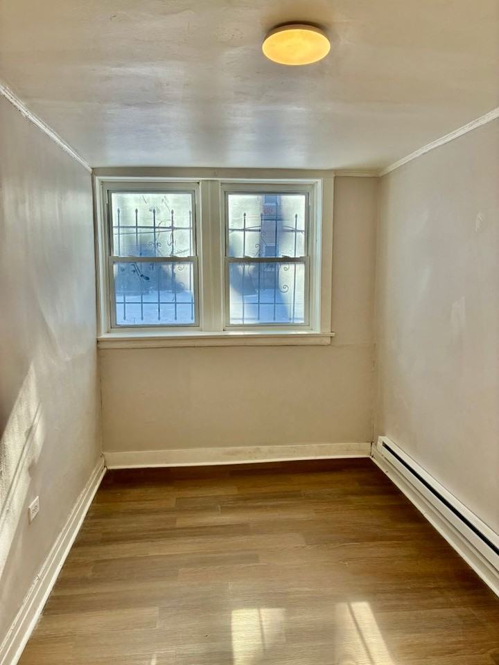 6900 S Jeffery Blvd - Photo 5 of 9