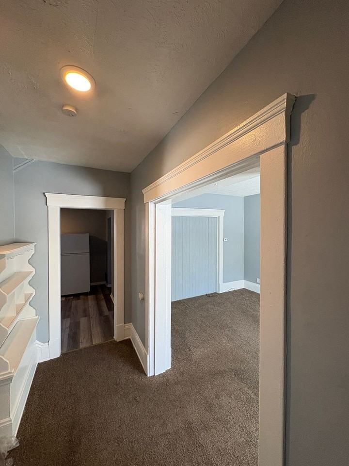 304 Wunderlich Ave - Photo 2 of 15