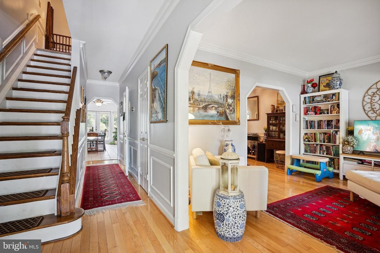 5908 Wescott Hills Way - Photo 2 of 16