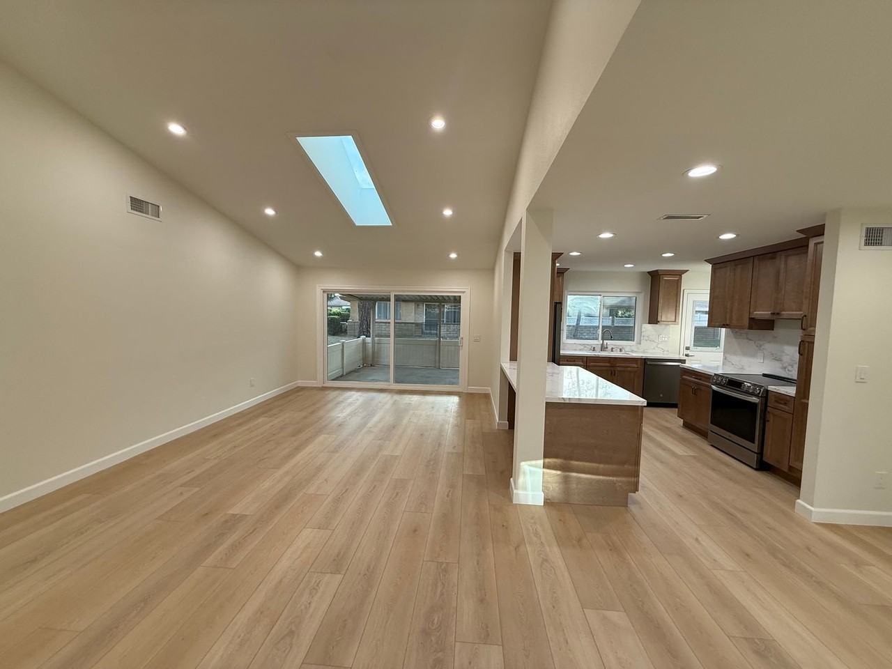 28112 Village 28 - Photo 3 of 24