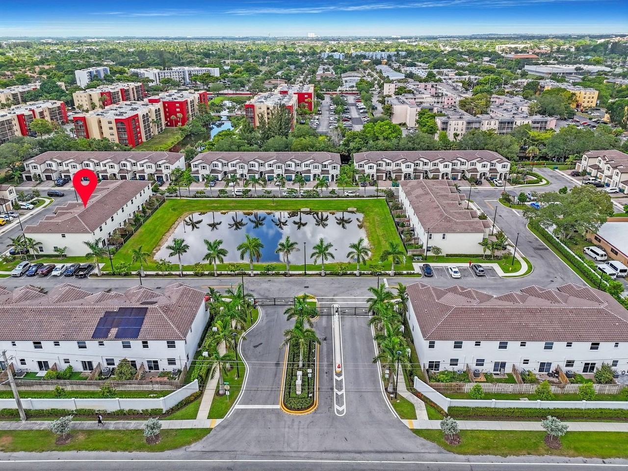 5515 Nw 27th St #0 - Photo 6 of 43