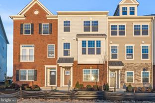 831 Sawback Sq Ne - Photo 1 of 1